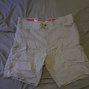 Wrangler Gray Cargo Shorts for Men